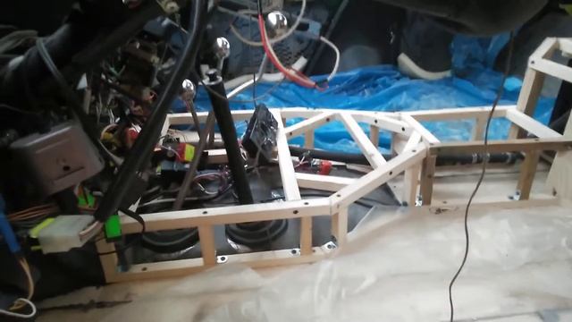 Закончил строительство центрального тоннеля УАЗ 469 смотреть онлайн