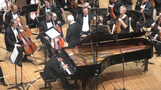 Tchaikovsky piano concerto no.1 in b flat minor op.23 George Li смотреть онлайн