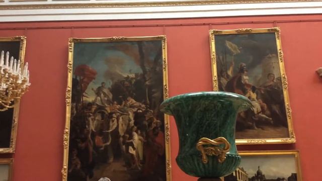 #СПБ Эрмитаж: километровые очереди, день бесплатного посещения, внутреннее убранство смотреть онлайн