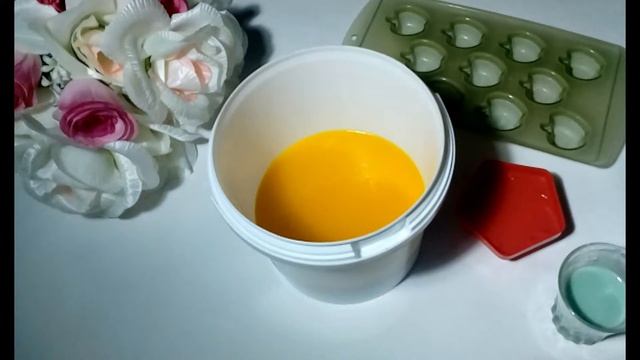 Мыло HandMade/Тортик из остатков мыльной основы смотреть онлайн