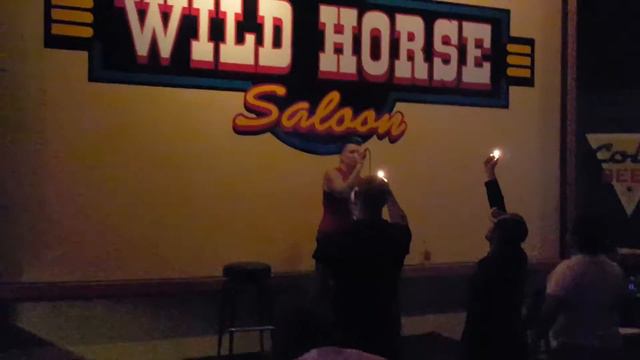 45 by Shinedown sung by Jennifer Snyder Anspaugh front bartender at Wild Horse Saloon Topeka Kansas смотреть онлайн