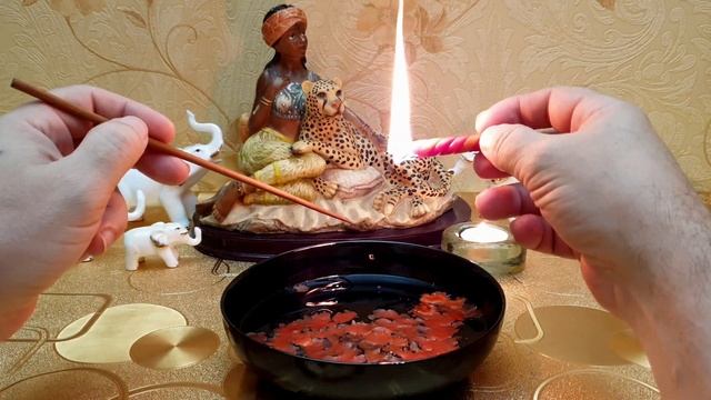 ЧТО ИНТЕРЕСНОЕ СПЕШИТ В ВАШУ ЖИЗНЬ. Гадание на воске. смотреть онлайн