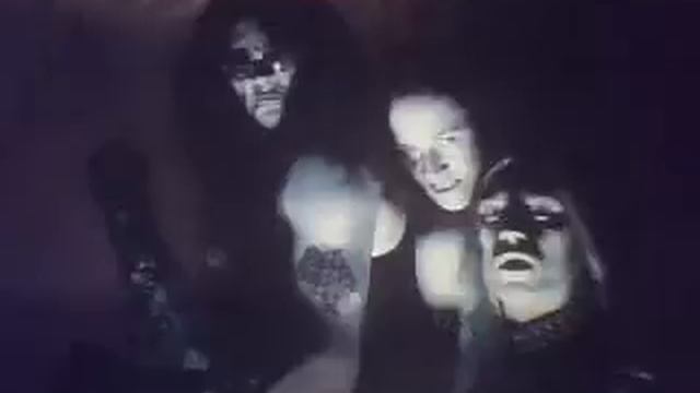 Venom - "Buried Alive/Raise the Dead" смотреть онлайн