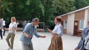 Сокольники. Танцплощадка "для тех, кто за..."