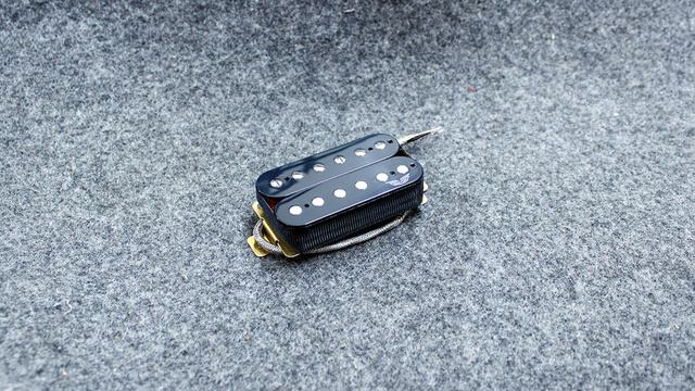 Gibson 57 Classic vs BardinGuitars Vintage