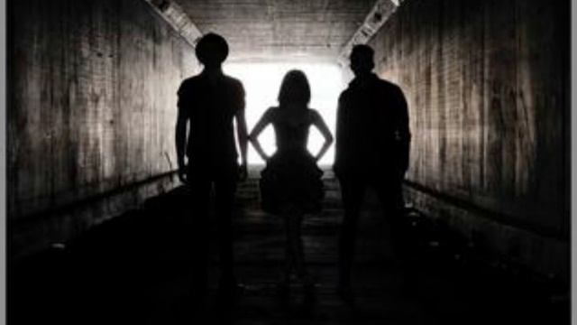 Paramore - Monster Drumless