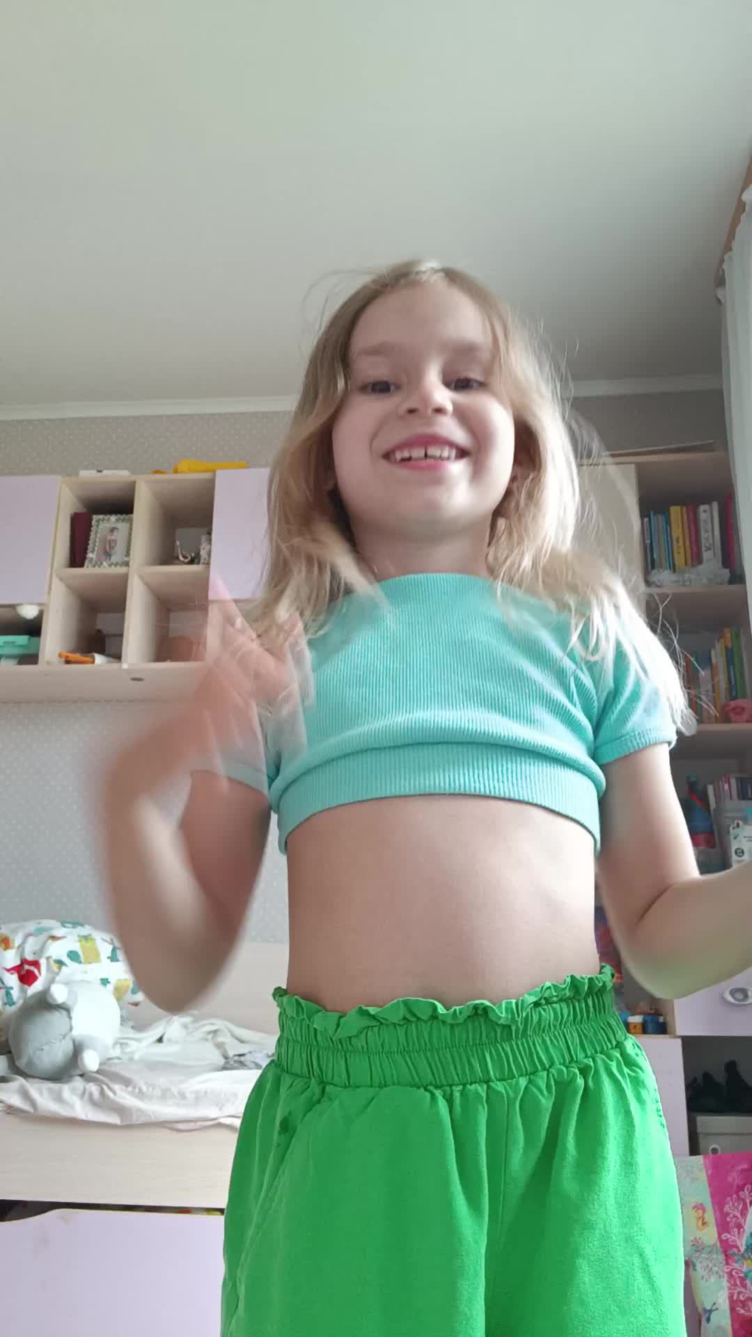 клип смотреть онлайн