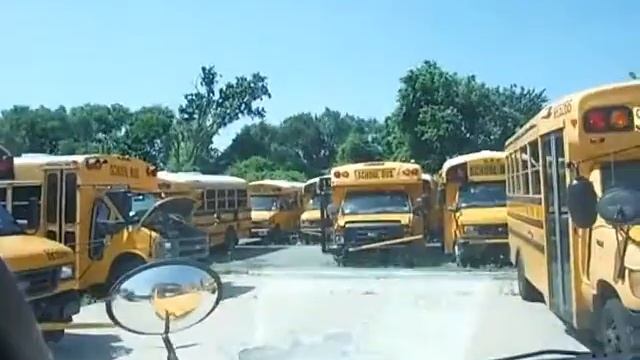 GovDeals: 1999 Ford Econoline E350 Super Duty смотреть онлайн