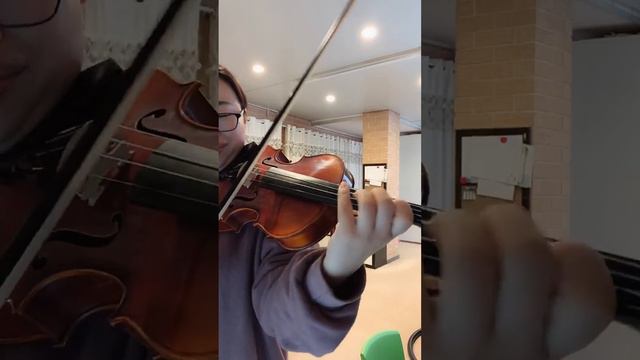 Praeludium and Allegro in the Style of Pugnani -- second page смотреть онлайн