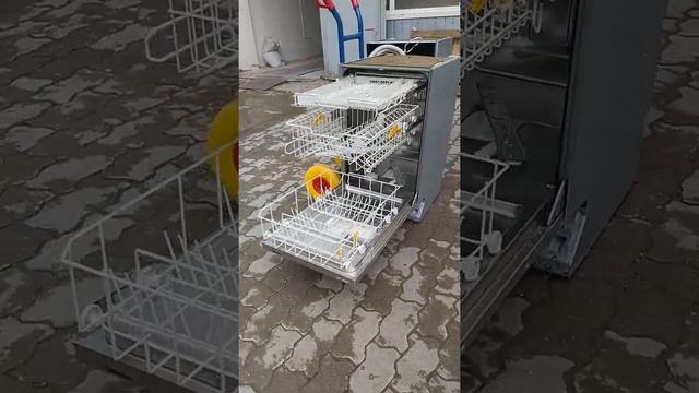 Узкая посудомойка 45 см Миле Miele G 1162 SCVi на три лотка смотреть онлайн