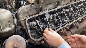 Коромысла клапанов и форсунки | Переборка двигателя ЯМЗ 238ДЕ2 на тягаче МАЗ ? Часть 4