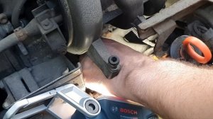 VW GOLF 5 - Замена термостата