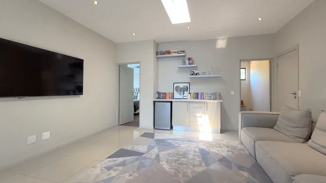 7 The Dimension, Sandown Sharon Remax M смотреть онлайн