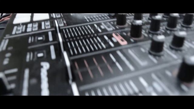 I.E.S Luis Garcia Berlanga (Mini Clip) смотреть онлайн