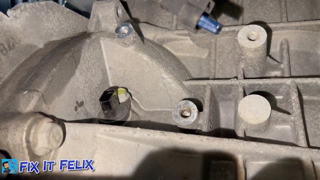 How to replace crankshaft position sensor on Chrysler Sebring 2.4L / Dodge Avenger 2.4L / P0335 fix смотреть онлайн