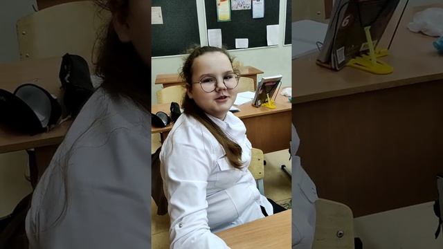 Одно слово про учителя смотреть онлайн