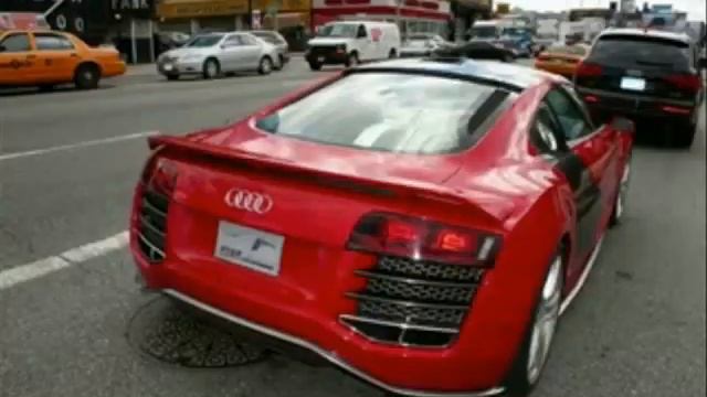 AUDI R 8 V12 TDI LE MANS ON STREET