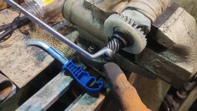 Дерьмовые инструменты. УШМ Энкор 230мм. Очередной ремонт после сервисного центра Энкор. смотреть онлайн