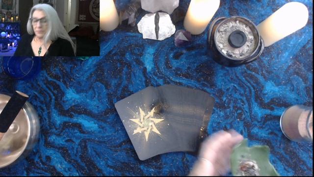 Faery Godmother Oracle Unboxing and Test Drive смотреть онлайн