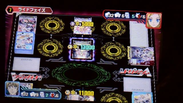 Cardfight!! Vanguard Lock on Victory!! Online Match - Daikaiser/Goeagle vs. Silver Thorn смотреть онлайн