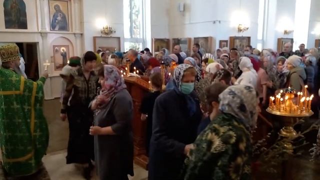 ОСВЯЩЕНИЕ ВЕРБЫ. ВЕЛИЧАНИЕ ПРАЗДНИКА -  ВХОДА ГОСПОДНЯ В ИЕРУСАЛИМ. Литургия 17.04.2022 г.