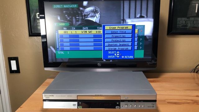 Panasonic DMR-E80H DVD Recorder with Hard Disk Drive HDD (80GB) смотреть онлайн