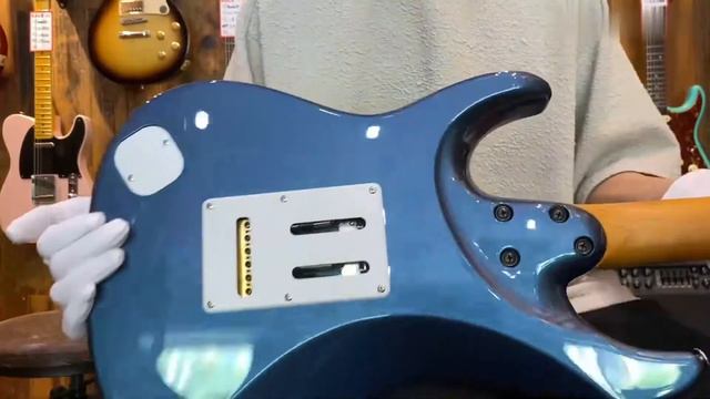 Ibanez AZ2204N