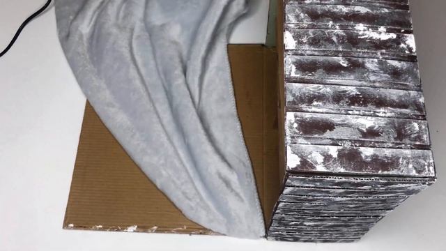 DIY: Коробка для хранения ЁЛОЧНЫХ ИГРУШЕК /КОРОБКА ДЛЯ ХРАНЕНИЯ своими руками /Декор 2021 смотреть онлайн