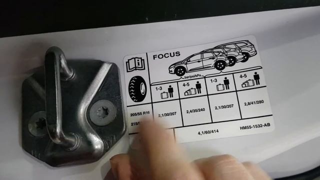 Ford Focus calibragem pressão pneus смотреть онлайн
