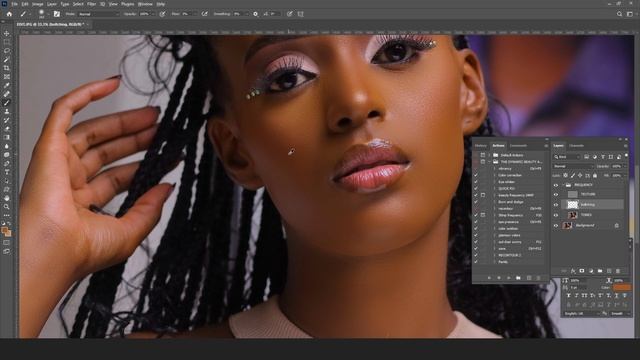 High-end Retouching in Photoshop for BEGINNERS | Free course & FREE Frequency Separation Plugin смотреть онлайн