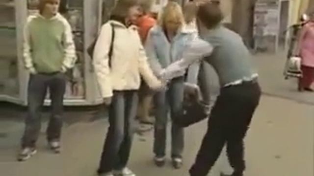 Балбесы на улицах города смотреть онлайн