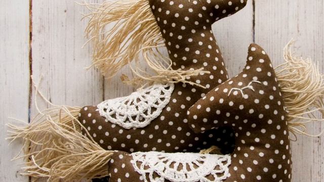 Текстильные лошадки игрушки. Декор для интерьера. смотреть онлайн