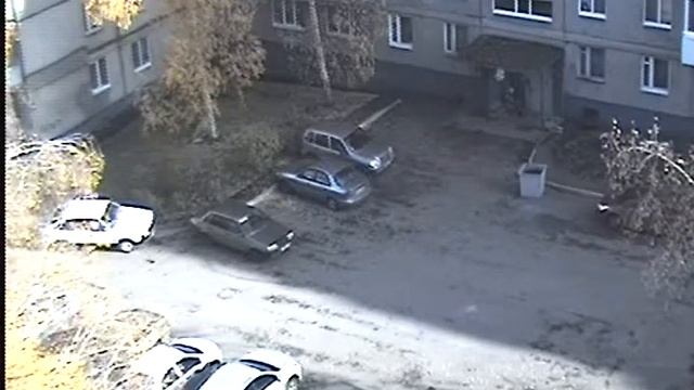 OSD D-WDR with 1/3 Inch Sony CCD Effio-e DSP , 700TVL high resolution and 2.8-12mm lens смотреть онлайн