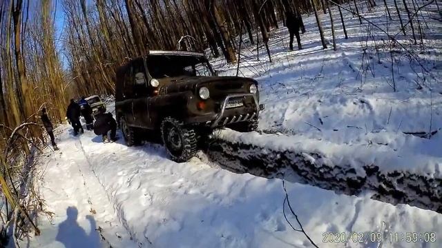 OffRoad 09.02.2020. Как собирали "ежей" в лесу смотреть онлайн