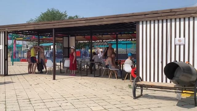 Соль Илецк. Парк аттракционов на территории солёных озёр. Август 2022 года. смотреть онлайн