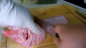 Разделываем кролика правильно и готовим его в сметане, отличный рецепт.