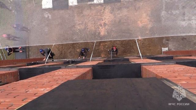 Более 60 огнеборцев МЧС России приняли участие в Чемпионате Главного управления смотреть онлайн