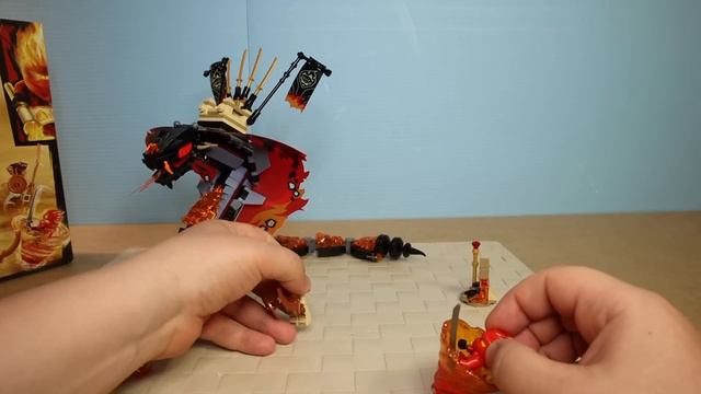 ОГРОМНАЯ ЗМЕЯ Ninjago Ниндзяго 70674 Огненный кинжал смотреть онлайн