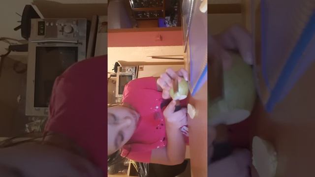 Cum să faci un metronom de fructe смотреть онлайн