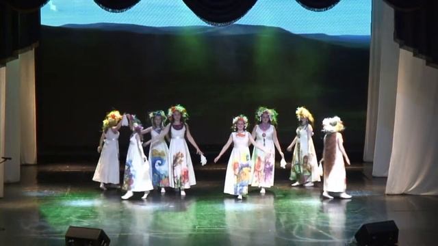 "Моя Русь" образцовая студия ИЗО и ДПИ "Цветы" МАУДО ДЮЦ "Сказка" г. Хабаровск. Театр моды. смотреть онлайн