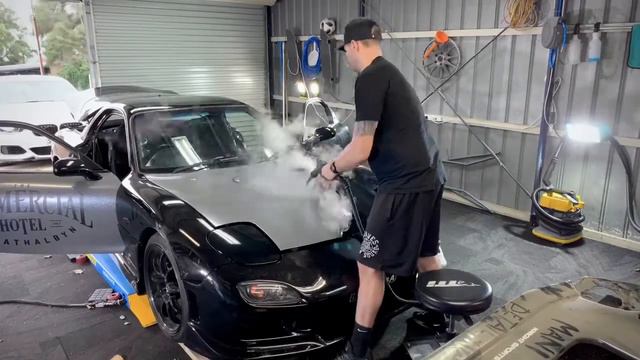 Mazda RX7 FD3S - Vinyl wrap removal смотреть онлайн