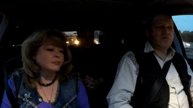 США 2424: что американские блогеры смогли выведать у юного Артема на большой дороге смотреть онлайн
