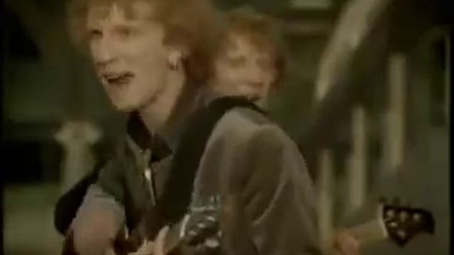 Братья Гримм "Хлопай ресницами" смотреть онлайн