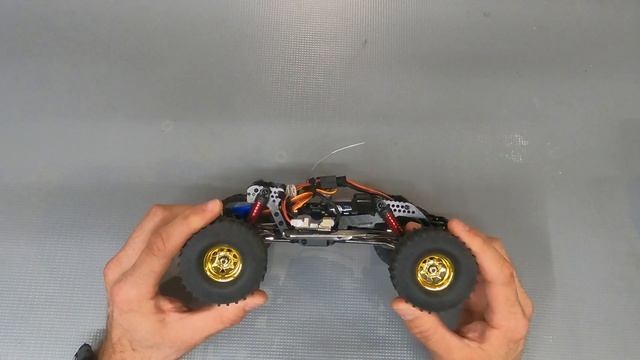 Ultimate TRX-4M Crawling Upgrades смотреть онлайн