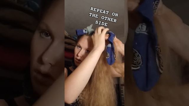 How to do my heatless sock curls #hairstyle #curls #heatlesshairstyles #howto @thatcheergirl_5 смотреть онлайн