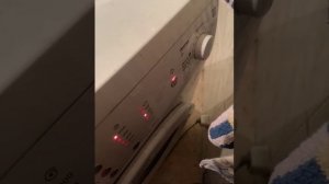 Стиральная машинка Bosch mcxx 5 не крутится барабан , щетки ...