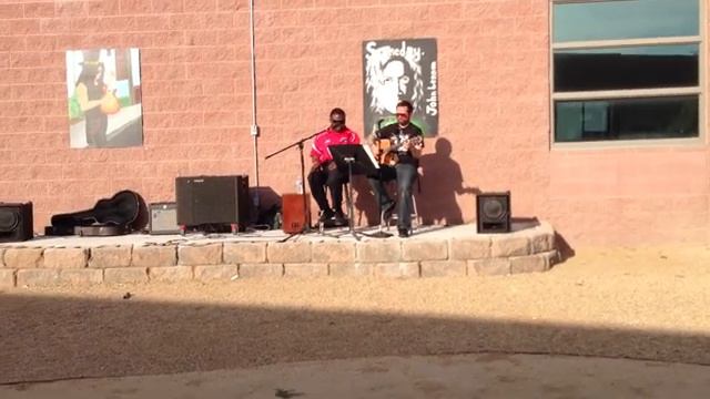 Dr. Oduro Sings "Tears in Heaven" with Mr. Carlson смотреть онлайн