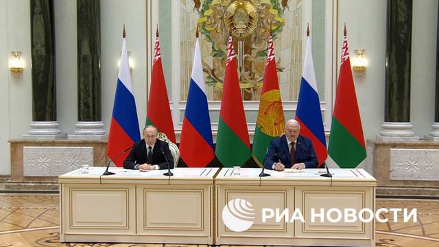 Владимир Путин - о переговорах с Украиной смотреть онлайн