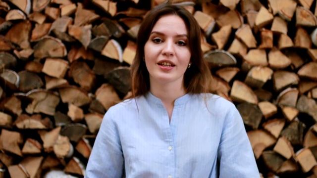 КАК НЕ ПОПАСТЬ ВПРОСАК В ПАРИЖЕ смотреть онлайн