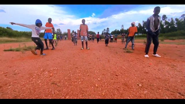 OYEE DANCE OFFICAL VIDEO AJIRIKOLI MILITARY KIDS MONOPOLY BADCHARECTER JIM KARTEL смотреть онлайн